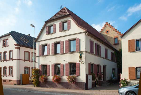 Gasthaus "Zum Schwanen" in Schwegenheim